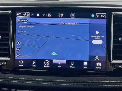 Used 2023 Chrysler Pacifica Limited FWD image 16