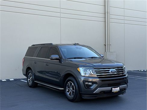 Used 2020 Ford Expedition Max XLT w/ Equipment Group 202A image 3