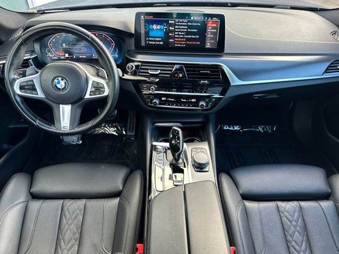 Used 2023 BMW 530i w/ M Sport Package RWD image 14