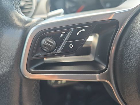 Used 2020 Porsche 718 Boxster RWD image 20
