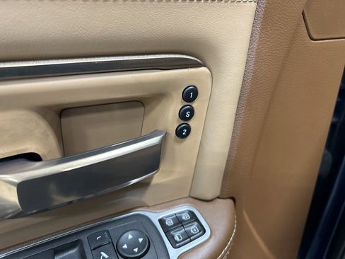 Used 2024 RAM 3500 Limited w/ Towing Technology Group image 12