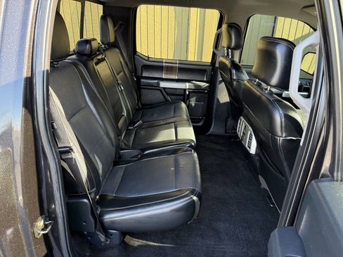 Used 2015 Ford F150 Lariat w/ Equipment Group 502A Luxury image 19