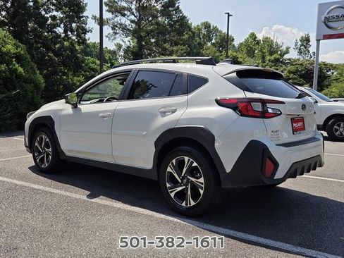 Used 2024 Subaru Crosstrek 2.0i Premium AWD/4WD image 3