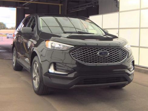 Used 2023 Ford Edge SEL w/ Convenience Package AWD/4WD image 6