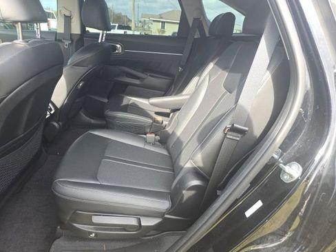 Used 2023 Kia Sorento SX image 15