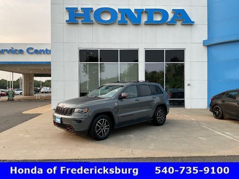 Used 2021 Jeep Grand Cherokee Trailhawk w/ Premium Lighting Group AWD/4WD image 1