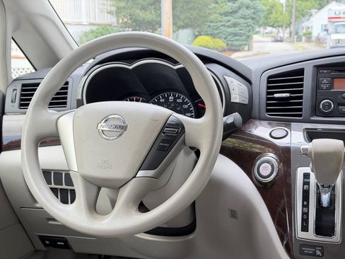 Used 2014 Nissan Quest S FWD image 26