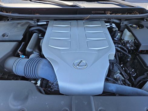 Used 2022 Lexus GX 460 Premium w/ Accessory Package AWD/4WD image 28