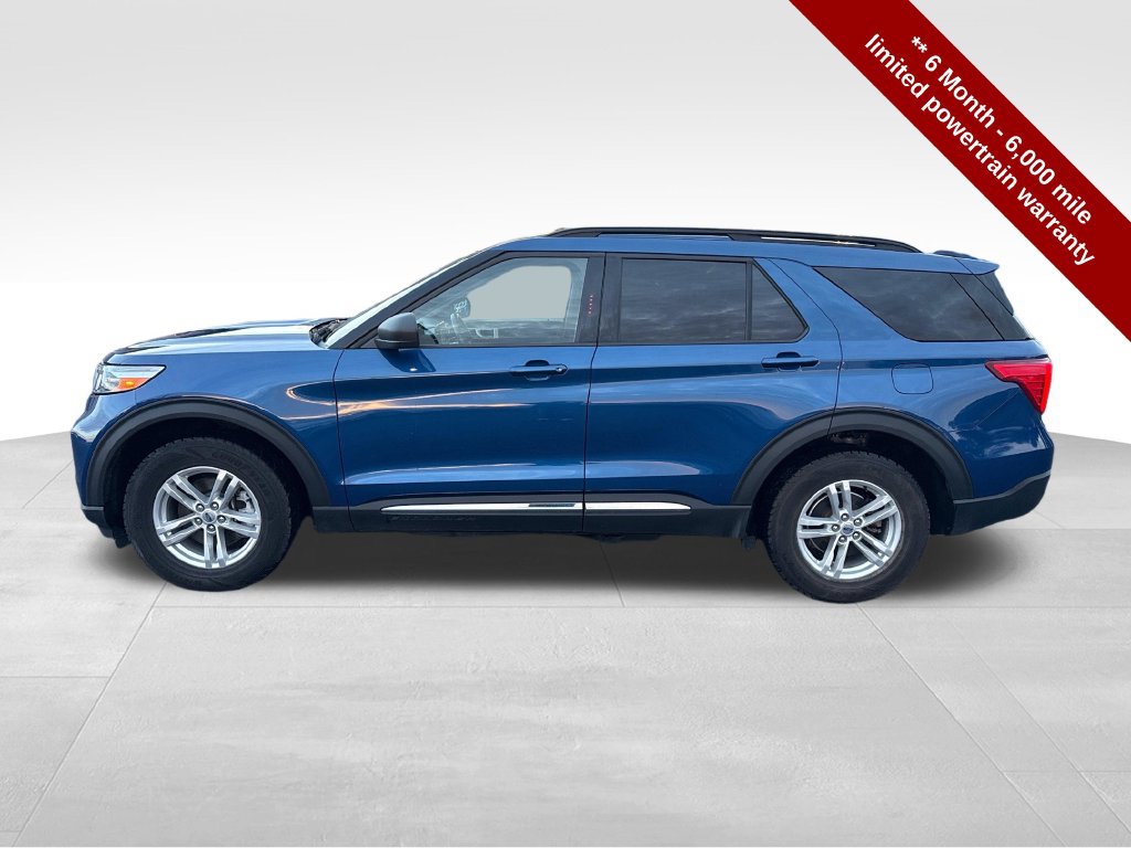 Used 2022 Ford Explorer XLT AWD/4WD image 2