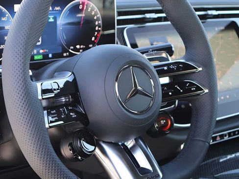 New 2026 Mercedes-Benz E 53 AMG e 4MATIC Sedan image 21