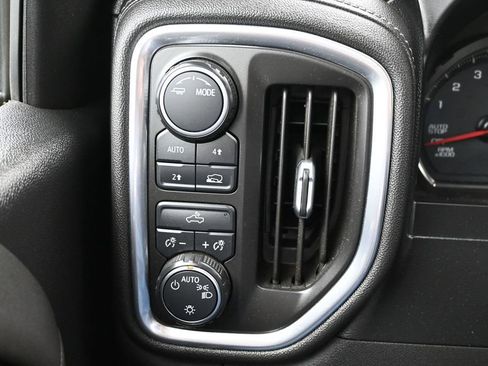 Used 2020 Chevrolet Silverado 1500 LT w/ Trailering Package AWD/4WD image 18