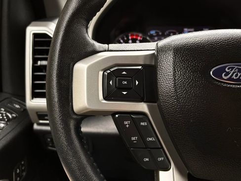 Used 2020 Ford F350 Lariat w/ Lariat Ultimate Package image 14