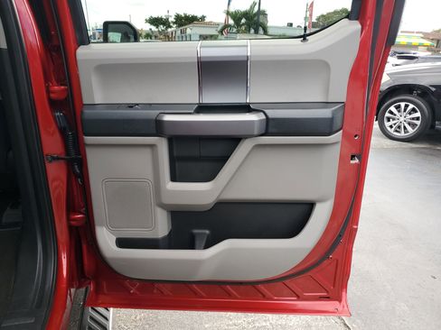 Used 2020 Ford F150 XLT w/ Equipment Group 302A Luxury image 38