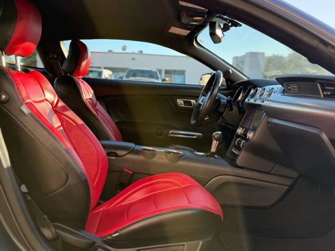 Used 2020 Ford Mustang GT w/ Equipment Group 301A image 13