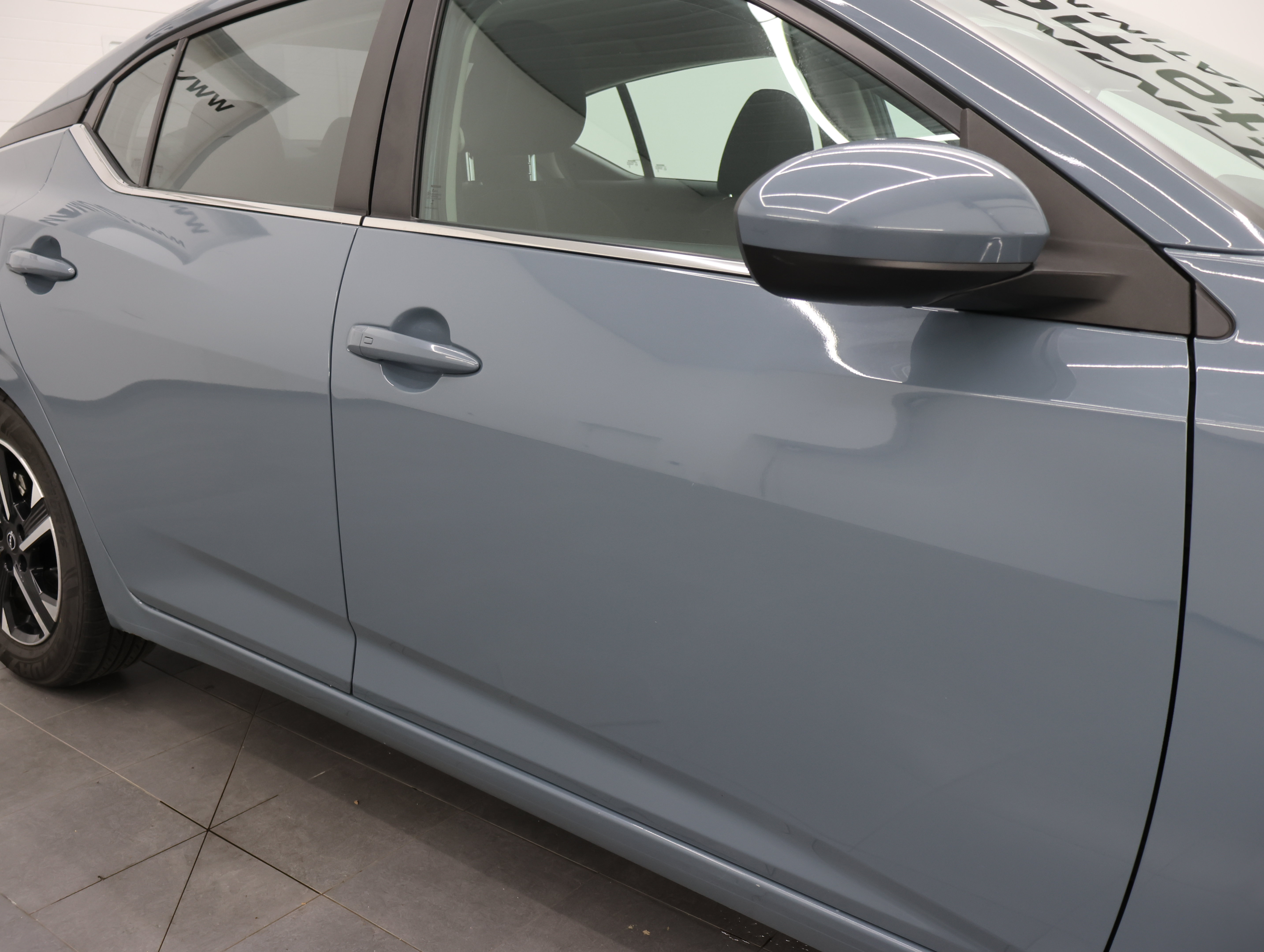 Used 2024 Nissan Sentra SV FWD image 23