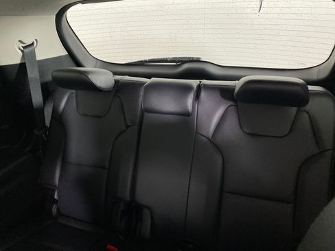 Used 2024 Kia Telluride SX image 30