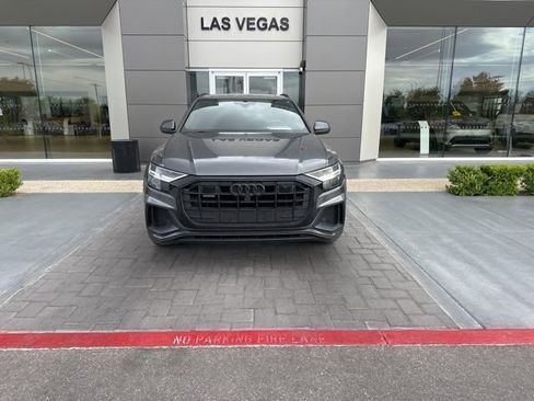 Used 2020 Audi Q8 Premium Plus w/ Premium Plus Package AWD/4WD image 2