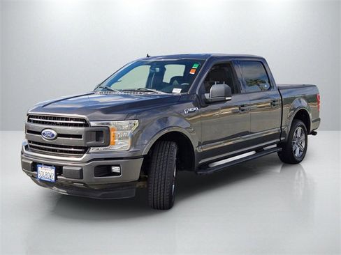 Used 2019 Ford F150 XLT w/ Equipment Group 302A Luxury image 8