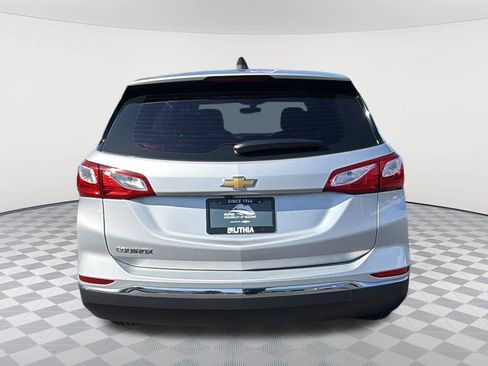 Used 2018 Chevrolet Equinox LS FWD image 6