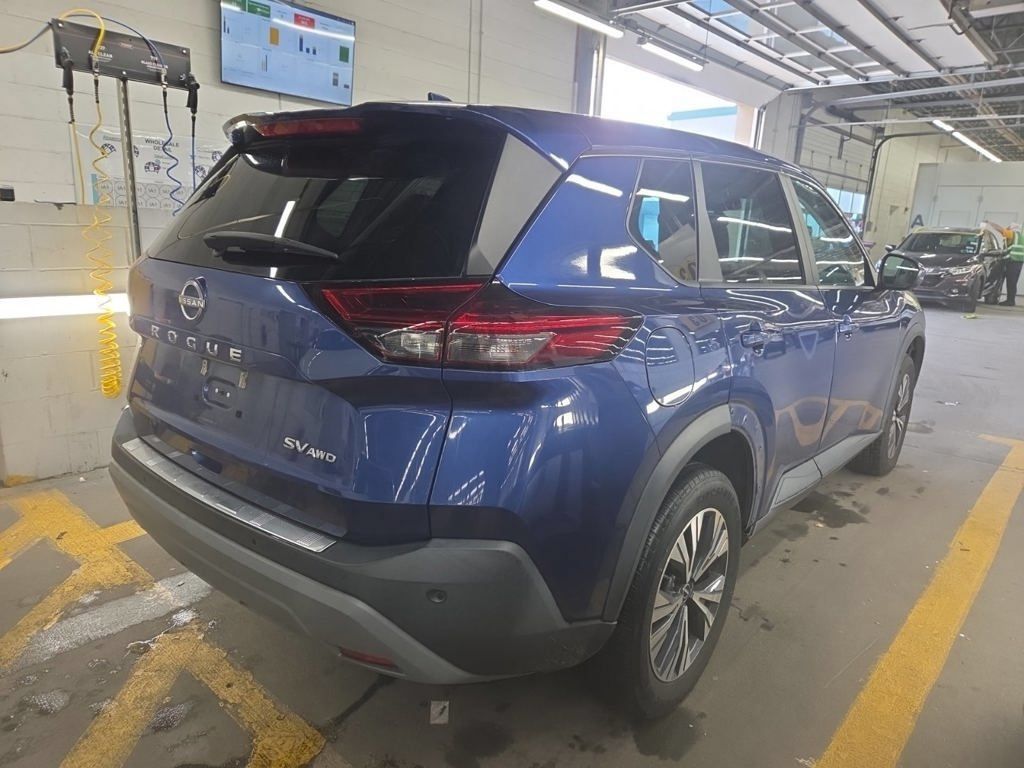Used 2022 Nissan Rogue SV AWD/4WD image 10