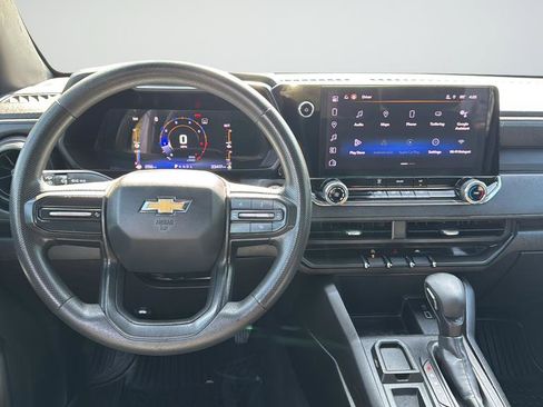 Used 2023 Chevrolet Colorado W/T image 15