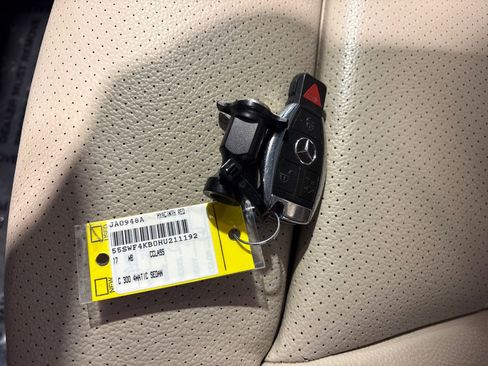 Used 2017 Mercedes-Benz C 300 4MATIC Sedan image 29