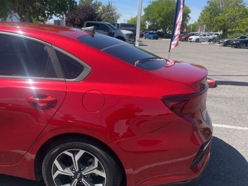Used 2019 Kia Forte LXS image 8