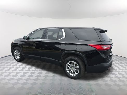 Used 2021 Chevrolet Traverse LS image 6