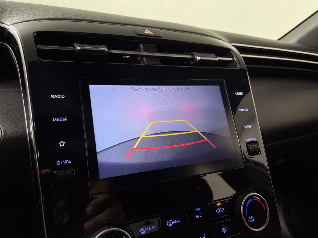 Certified 2022 Hyundai Santa Cruz SEL AWD/4WD image 24