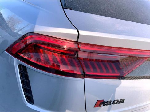 Used 2022 Audi RS Q8 image 27