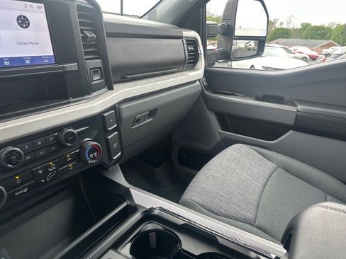 Used 2024 Ford F250 XLT image 20