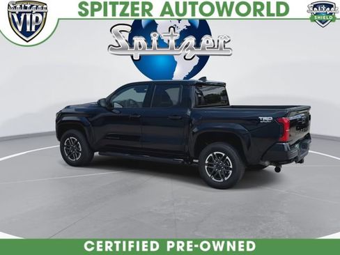 Used 2025 Toyota Tacoma TRD Sport AWD/4WD image 7