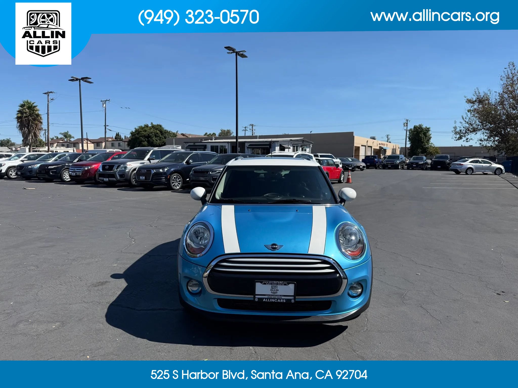 Used 2015 MINI Cooper 4-Door Hardtop FWD image 2