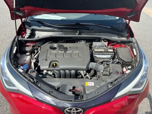 Used 2022 Toyota C-HR Limited FWD image 27