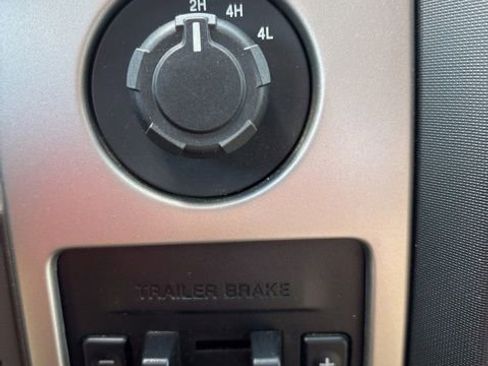 Used 2013 Ford F150 XLT w/ Luxury Equipment Group AWD/4WD image 20
