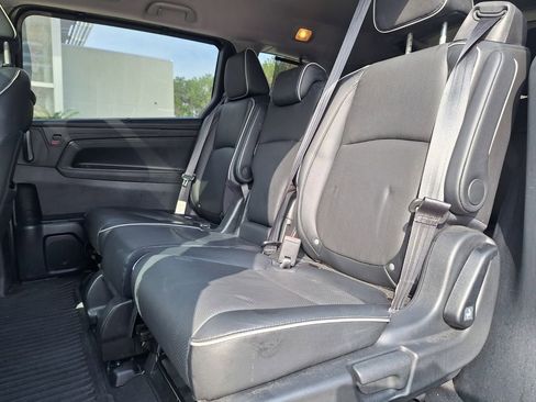 Used 2023 Honda Odyssey Elite image 25