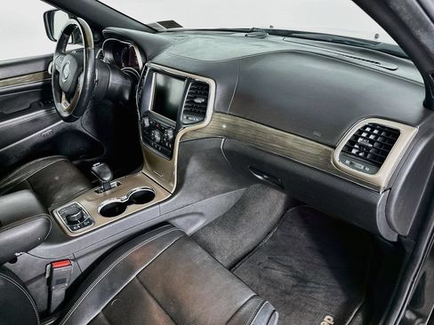 Used 2014 Jeep Grand Cherokee Overland AWD/4WD image 31