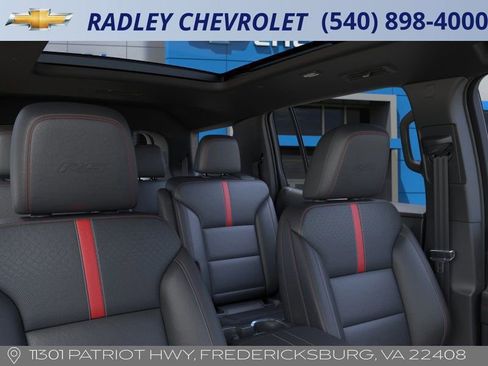 New 2026 Chevrolet Traverse RS image 24
