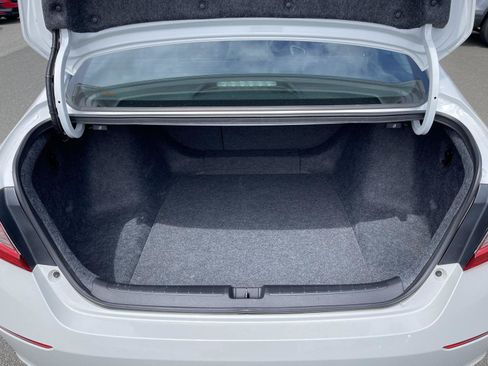 Used 2020 Honda Accord EX image 16