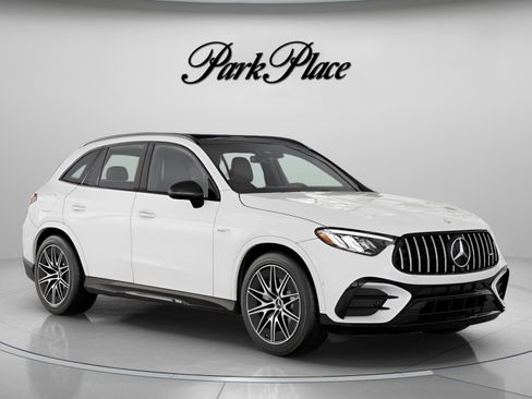 New 2026 Mercedes-Benz GLC 43 AMG 4MATIC image 30