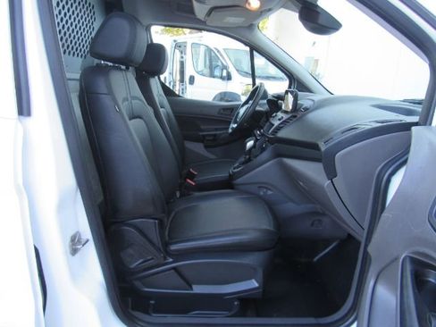 Used 2020 Ford Transit Connect XL image 15
