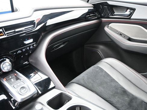 Certified 2023 Acura MDX A-Spec image 6