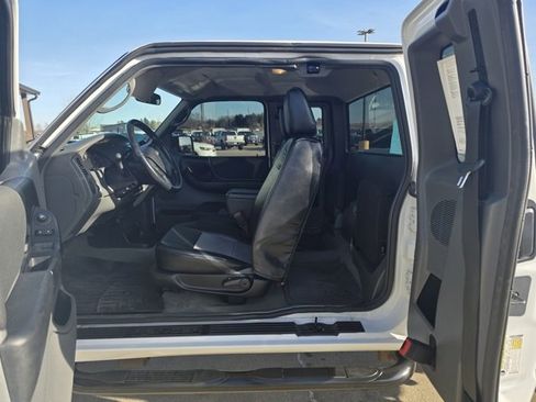 Used 2011 Ford Ranger XLT image 5