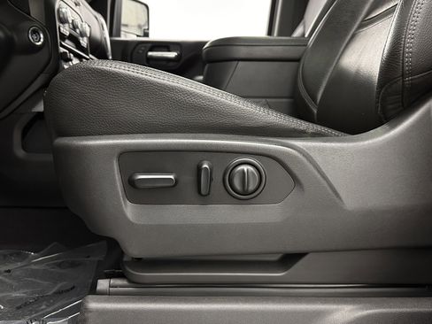 Used 2020 GMC Sierra 3500 Denali w/ Denali Ultimate Package image 15