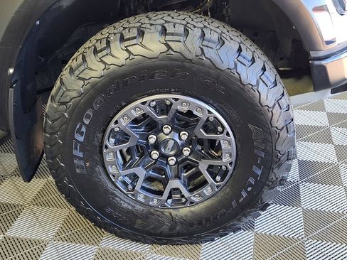 Used 2024 Ford F150 Raptor w/ Equipment Group 803A Raptor R AWD/4WD image 9