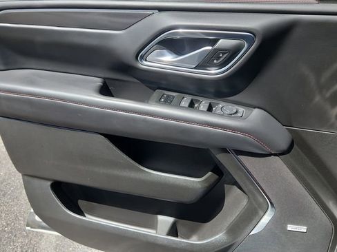 Used 2022 Chevrolet Tahoe RST w/ Luxury Package image 7