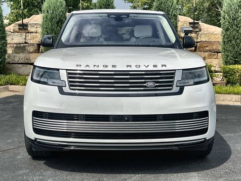 Certified 2023 Land Rover Range Rover SV AWD/4WD image 8