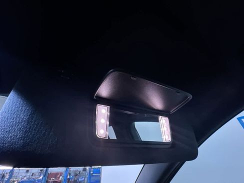 Used 2024 Chevrolet Equinox RS w/ RS Leather Package image 32