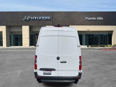 Used 2021 Mercedes-Benz Sprinter 144 Cargo image 5