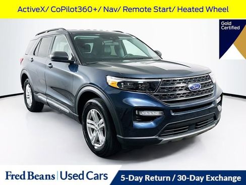 Certified 2024 Ford Explorer XLT w/ Equipment Group 202A AWD/4WD image 1
